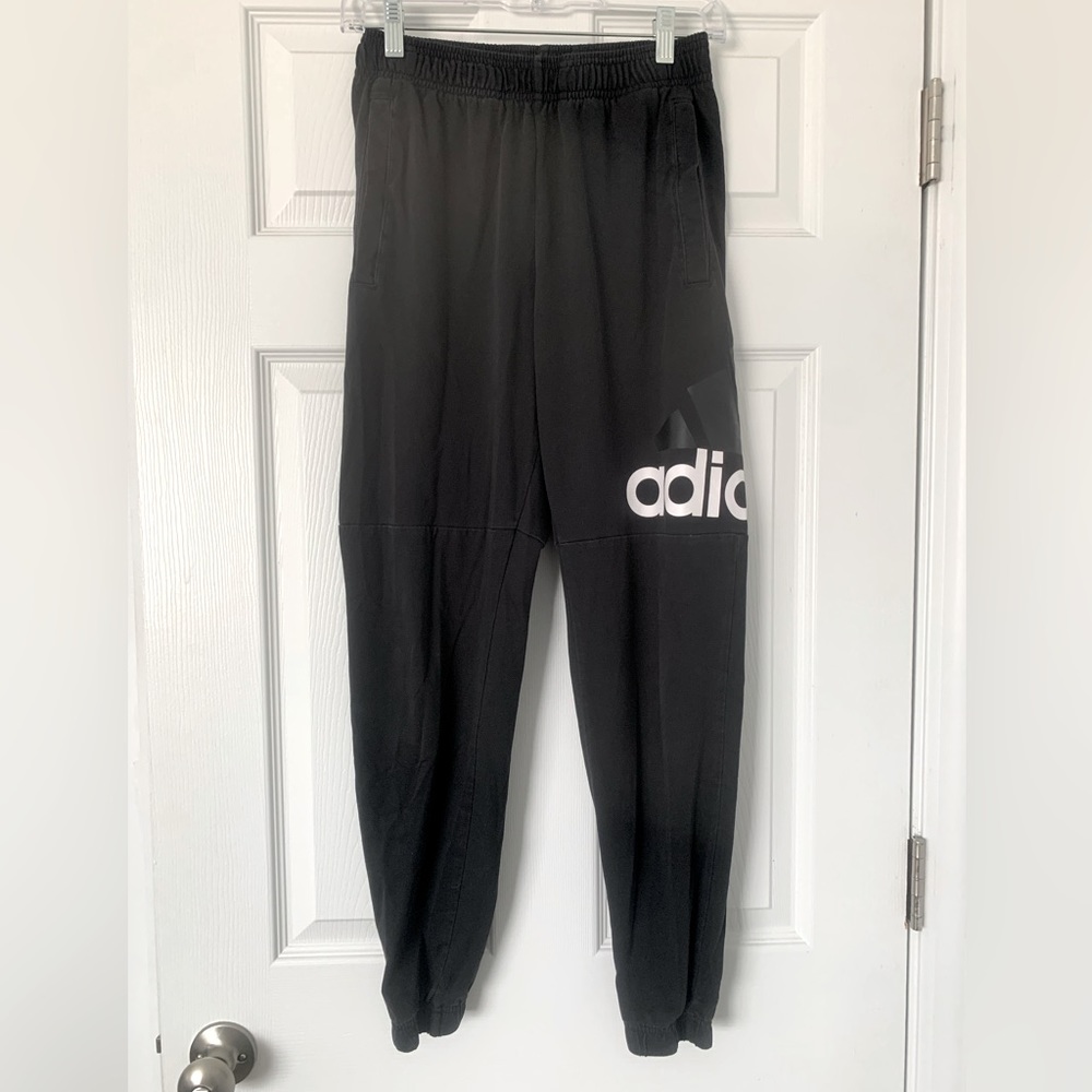 Adidas sweatpants